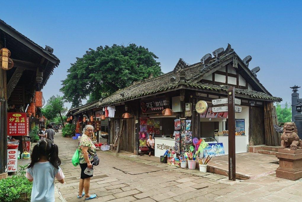 艾米高中校服